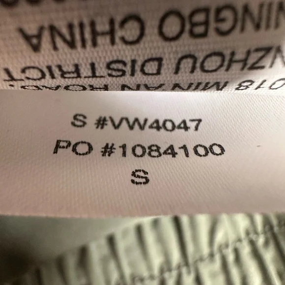 Vuori Villa Wideleg Lightweight Pants VW4047 Pistachio size Small - Picture 4 of 7